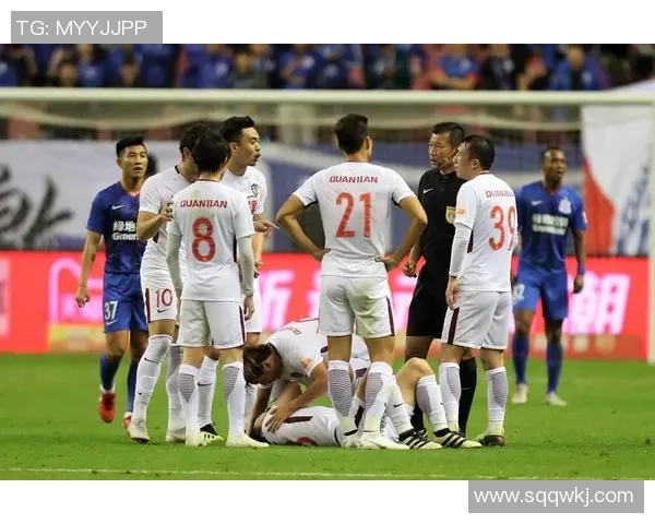 天津权健与全北现代精彩对决录像回放分析及比赛亮点回顾